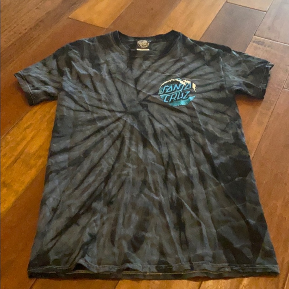 Santa Cruz t shirt